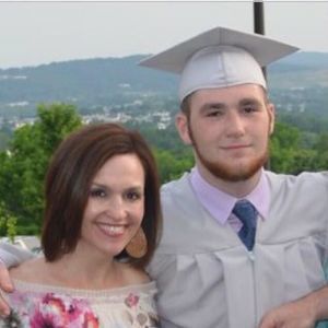 Meet your Posher, Hope